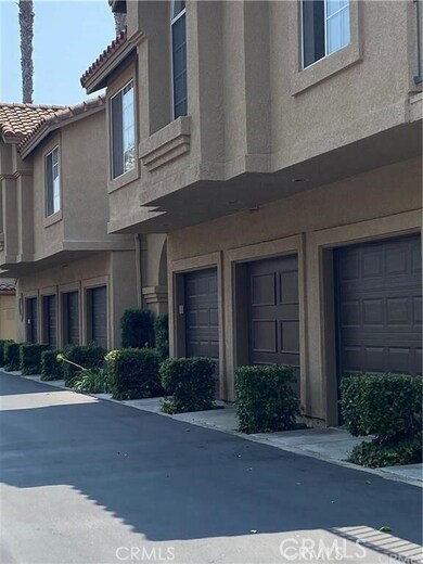 Aliso Viejo Condo: 14-14 Hillgate Place