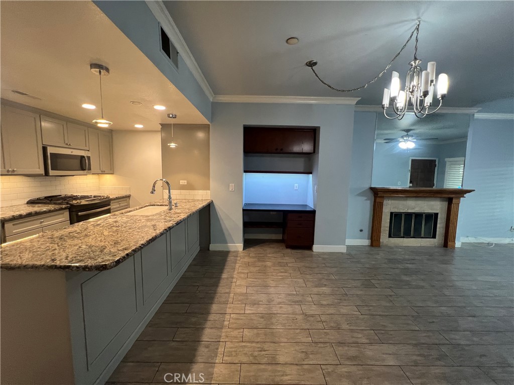 Fountain Valley Condo: 11630 Warner Avenue