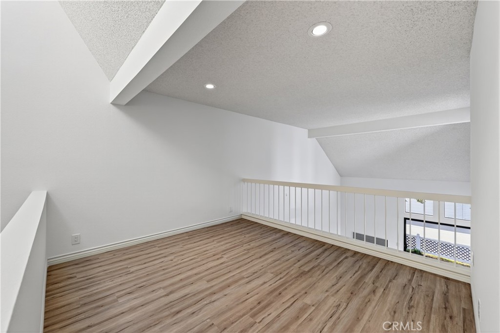 Irvine Condo: 45 Briarglen