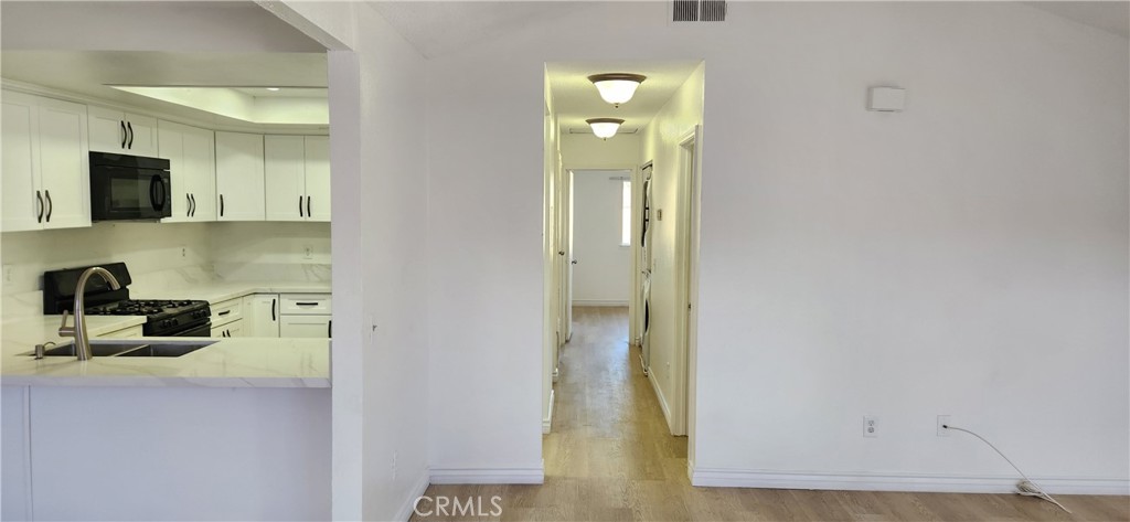 Lake Elsinore Condo: 713 Walnut Drive