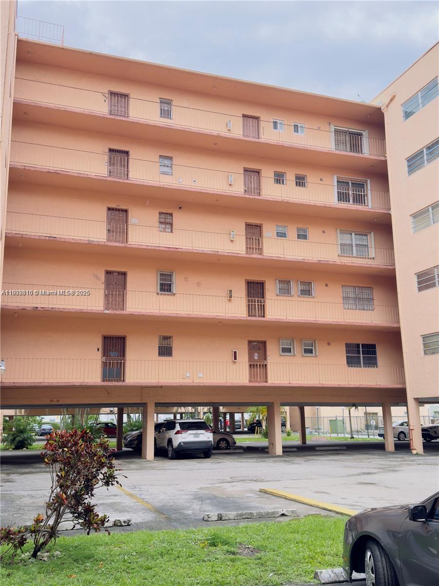Hialeah Condo: 440 East 23rd Street