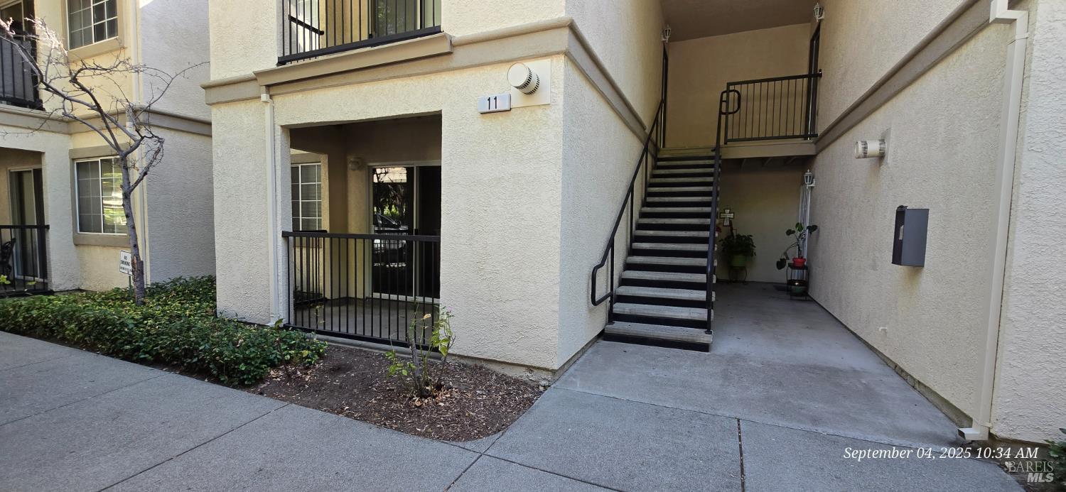 Vacaville Condo: 2001 Eastwood Drive