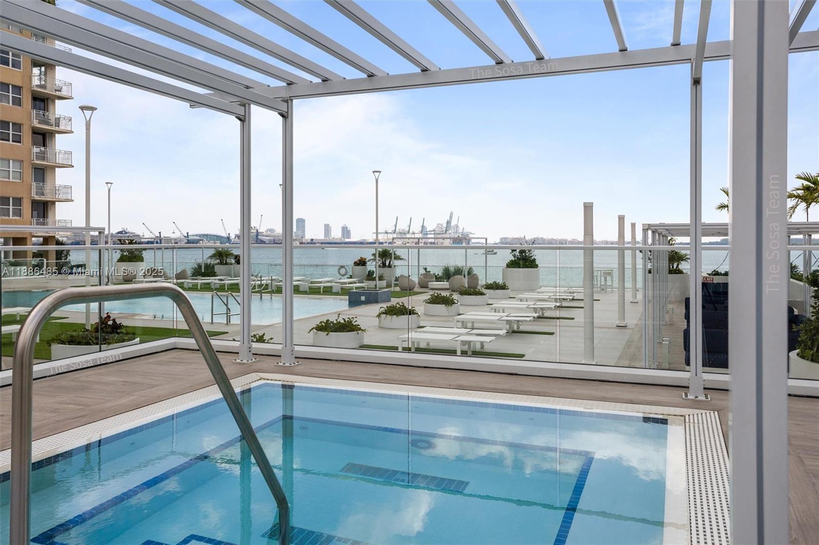 Miami Condo: 770 Claughton Island Drive