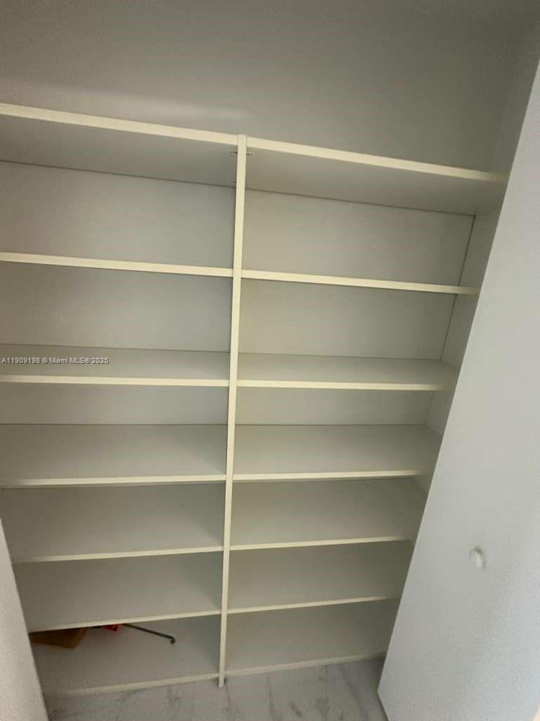 Miami Condo: 488 Northeast 18th Street