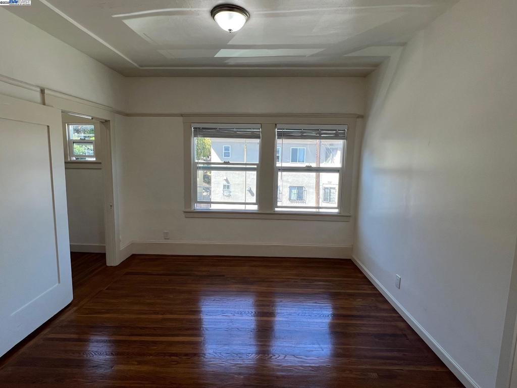 Oakland Condo: Undisclosed Address