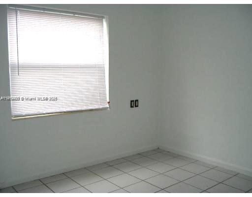 North Miami Beach Condo: 2149 Northeast 179th Street