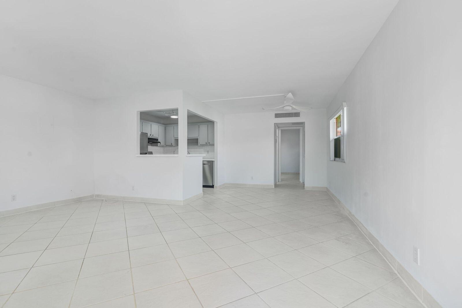 Delray Beach Condo: 287 Seville L