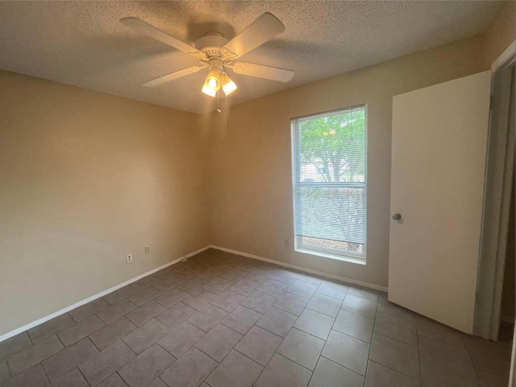 Cedar Park Condo: 509 Riverwood Drive