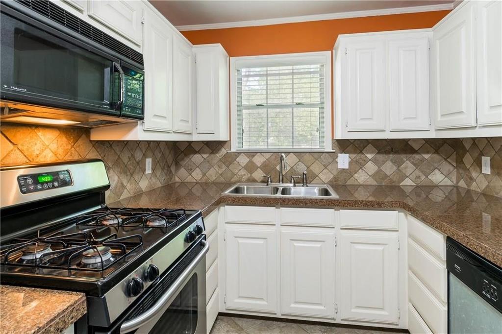 Dallas Condo: 9611 Lakemont Drive