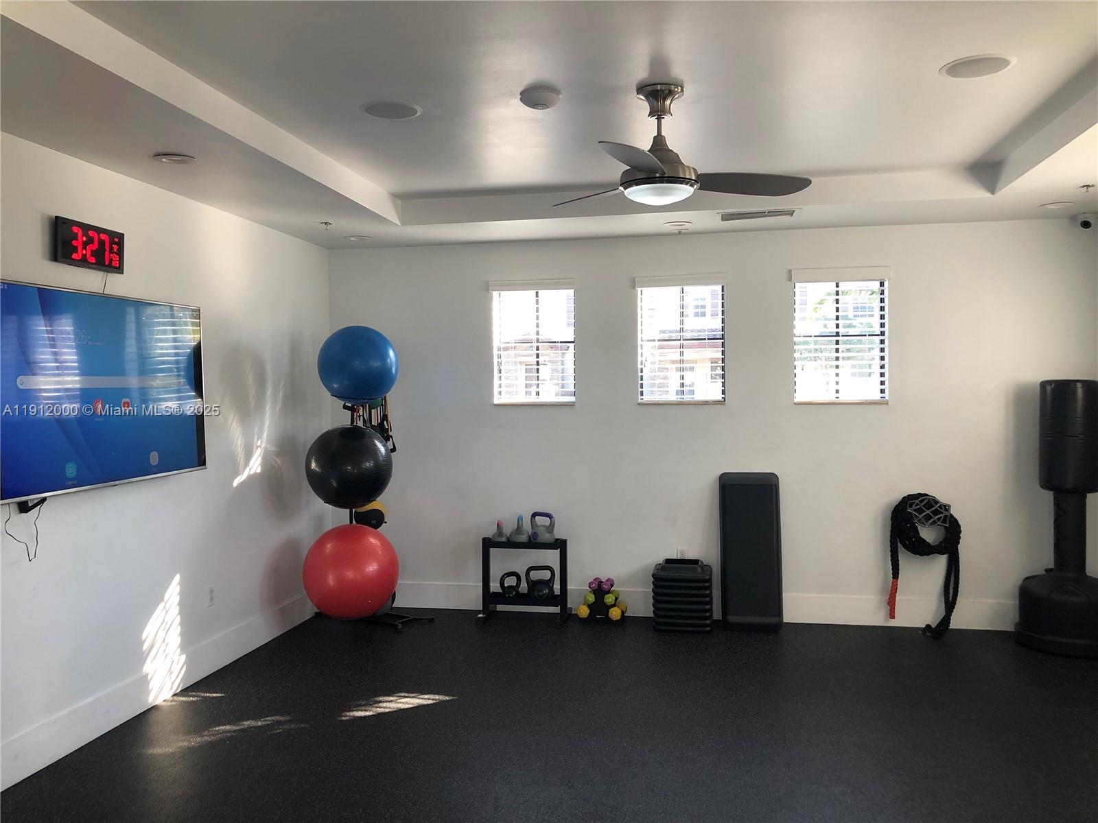 Miami Condo: 17103 Southwest 96th Street