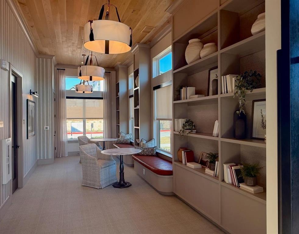 Melissa Condo: 4624 Welker Way