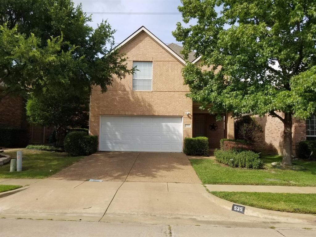 Irving Condo: 535 Poplar Lane