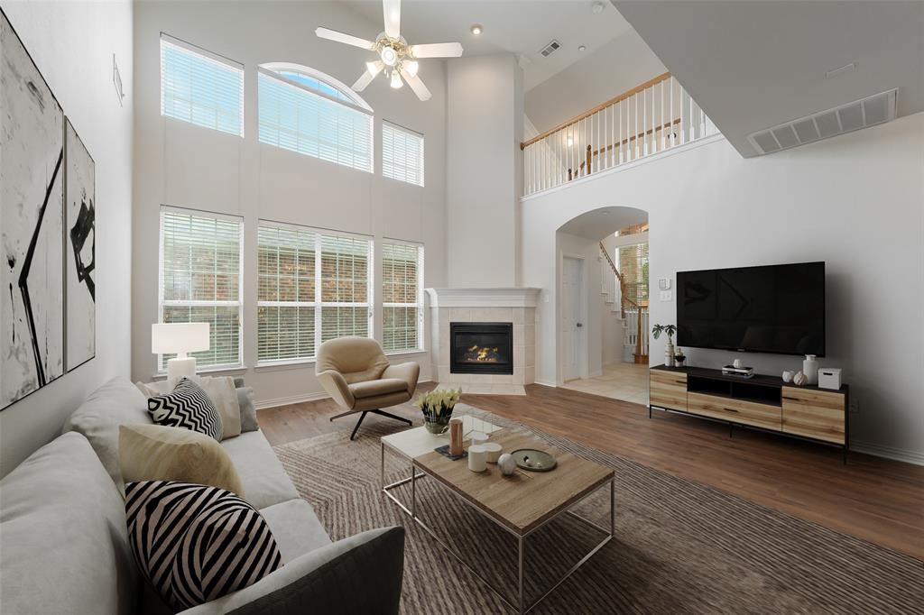 Irving Condo: 511 Poplar Lane