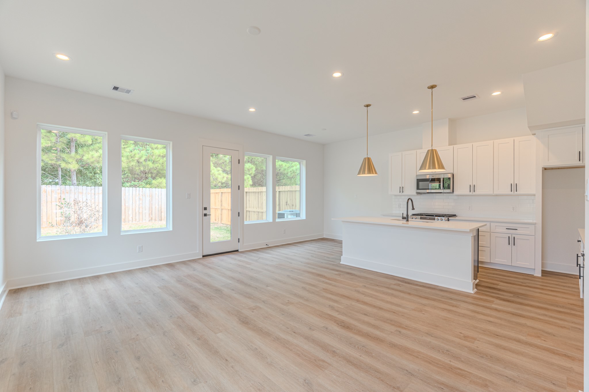 Houston Condo: 7628 Inwood Hls Lane