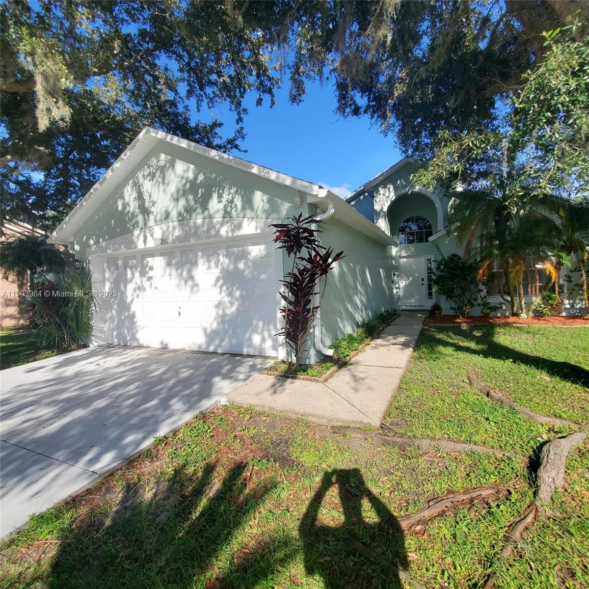 Kissimmee Condo: 2505 Hybrid Court