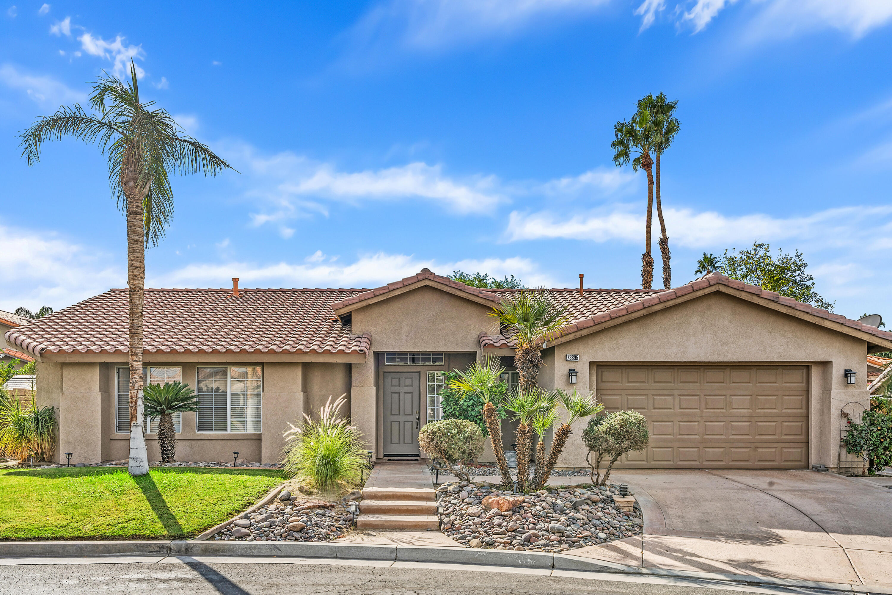 La Quinta Condo: 78895 Morning Star Way