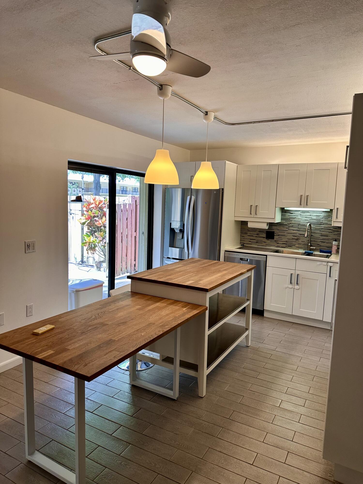 Delray Beach Condo: 2899 Southwest 22nd Circle