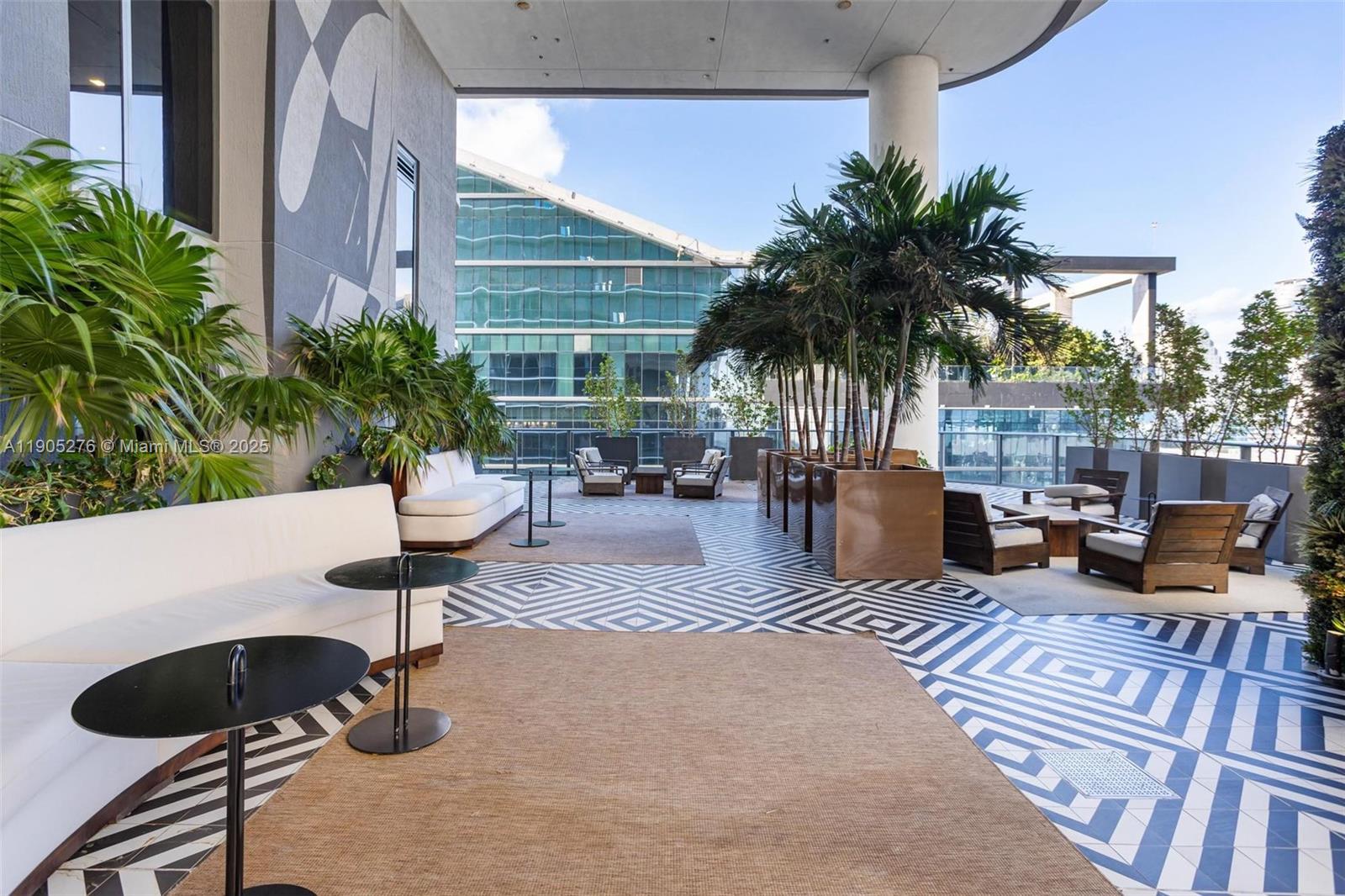 Miami Condo: 801 South Miami Avenue