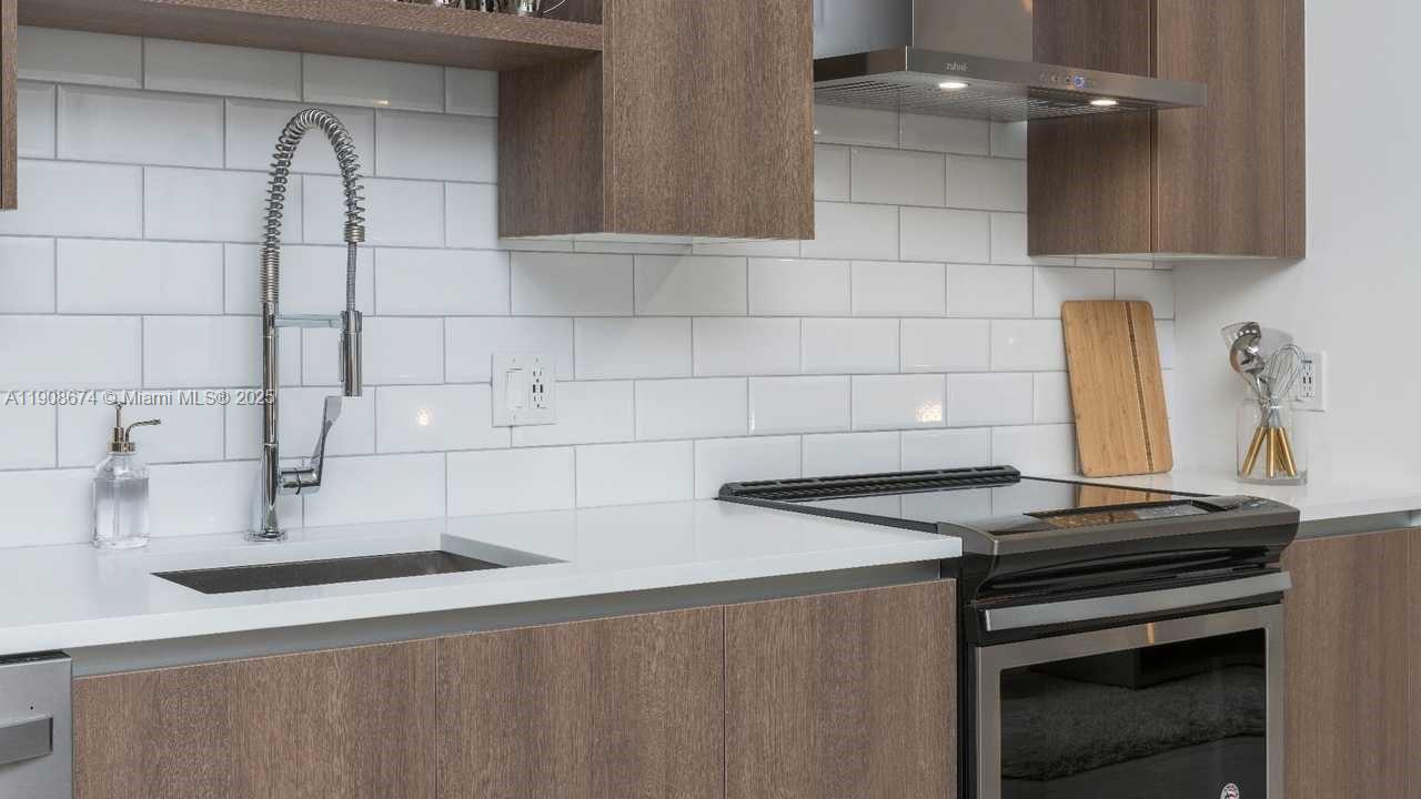 Miami Condo: 340 Southeast 3rd Street