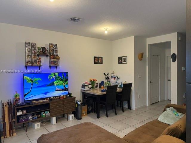 Homestead Condo: 2357 Southeast 10th Street