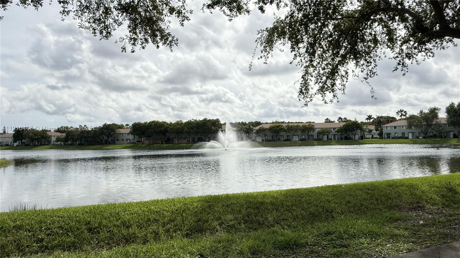 Homestead Condo: 1692 Southeast 29th Court