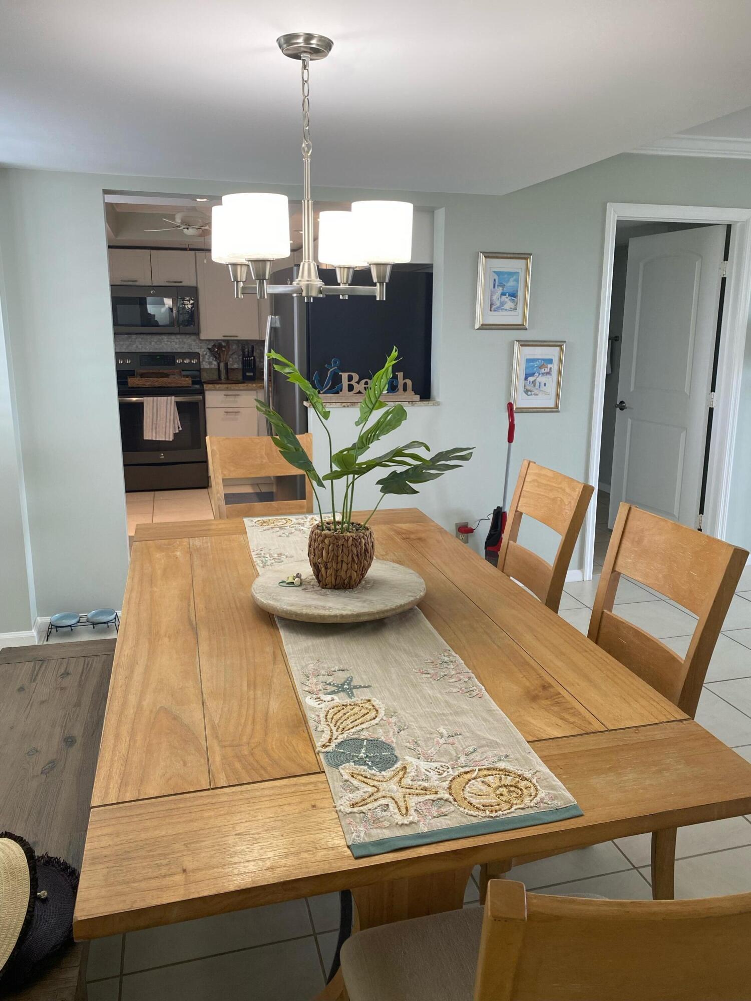 Jupiter Condo: 1605 Highway 1