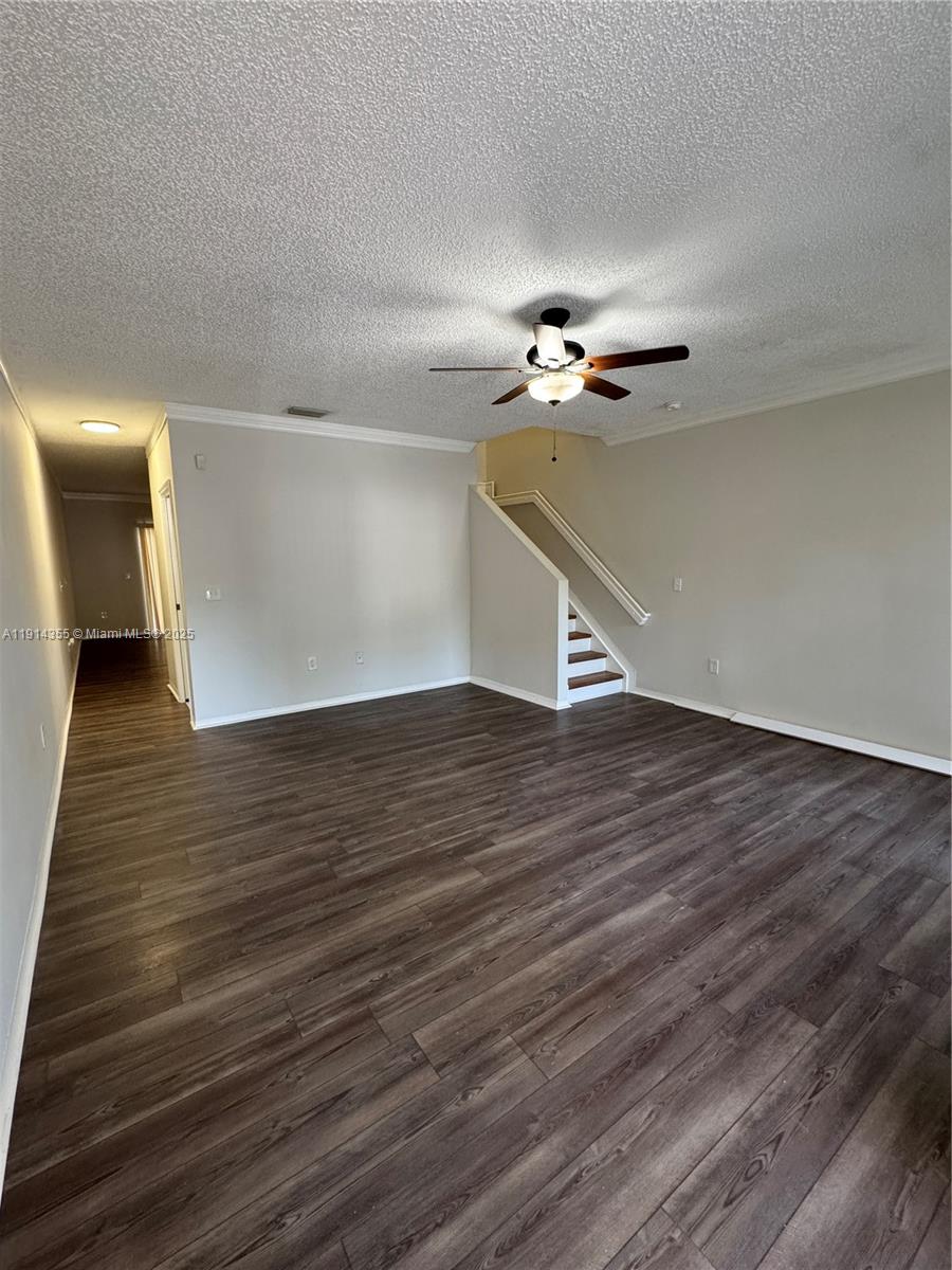 Homestead Condo: 2224 Southeast 25th Avenue