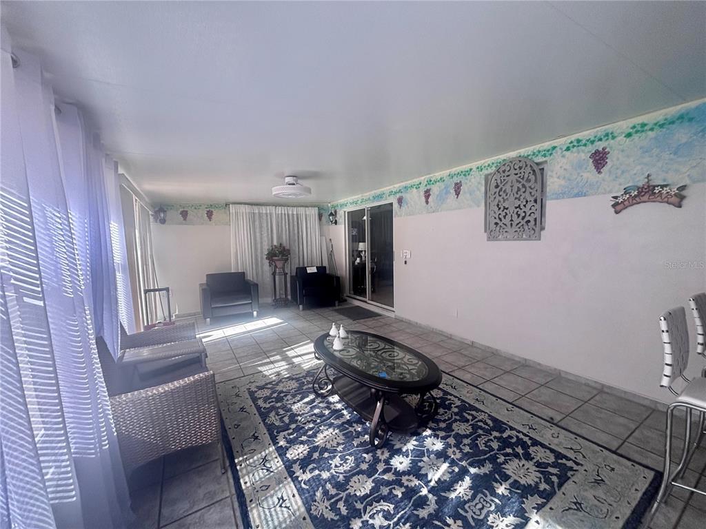 Kissimmee Condo: 977 Alsace Drive