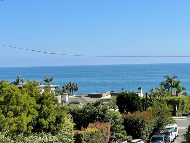 Laguna Beach Condo: 1027 North Coast Highway