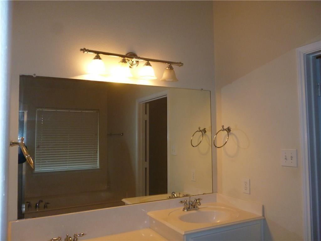 McKinney Condo: 7801 Silverado Trail