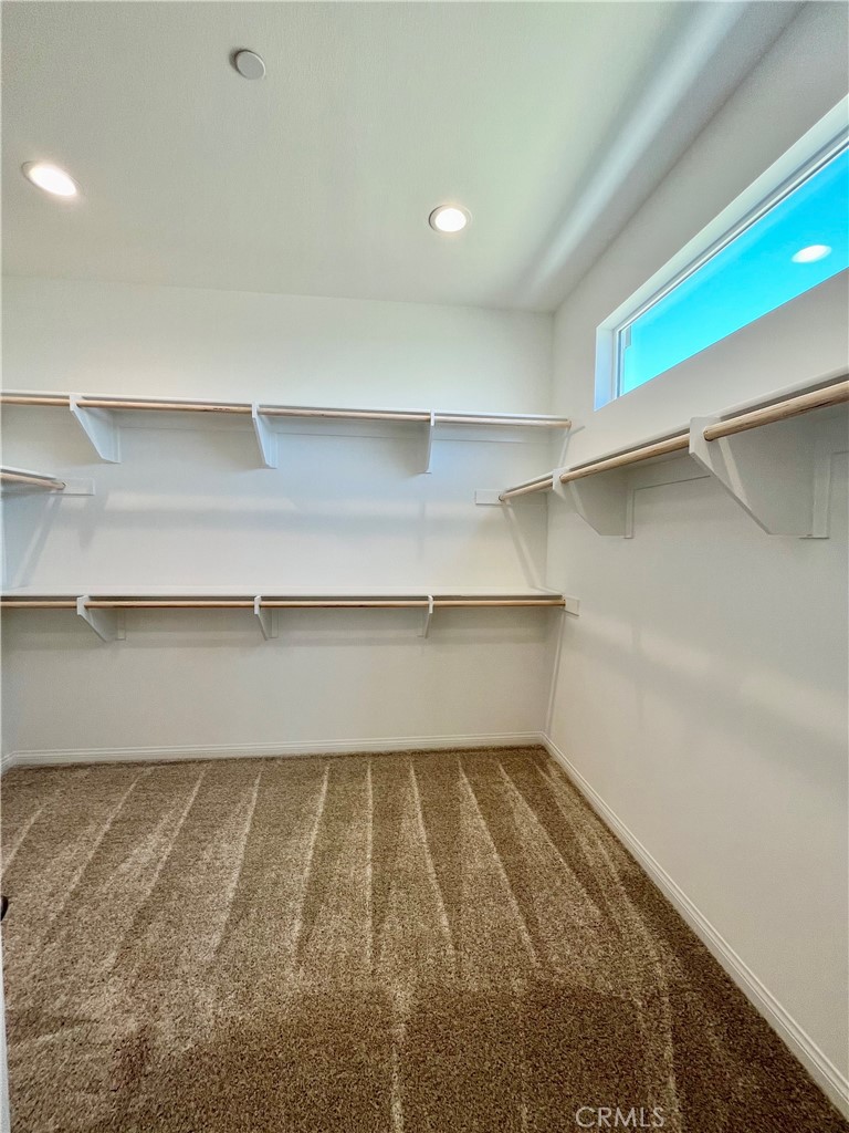 Valencia Condo: 27391 Powder Ridge Court