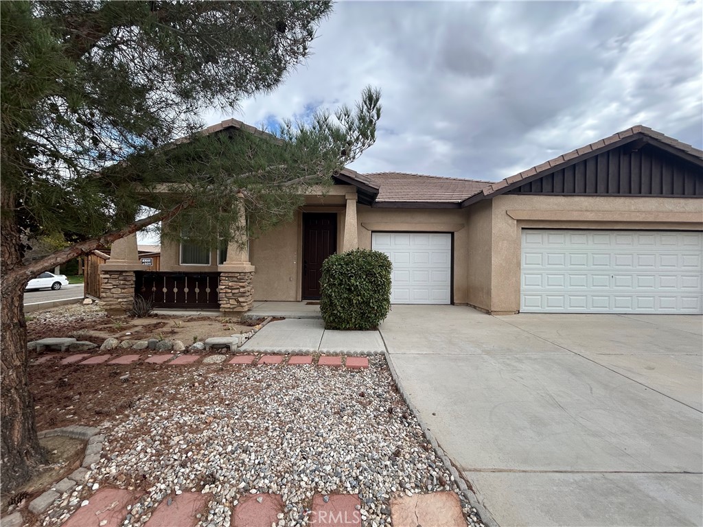 Victorville Condo: 12673 Field Way