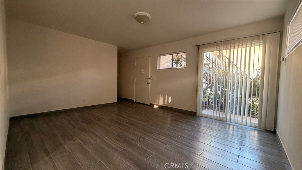 Alhambra Condo: 908 Marguerita Avenue