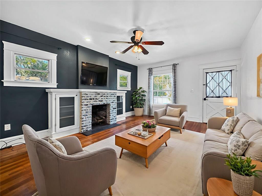 Eustis Condo: 1016 East Washington Avenue