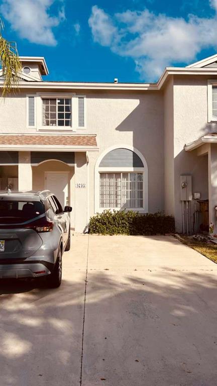 Deerfield Beach Condo: 4735 Southwest 14th Street