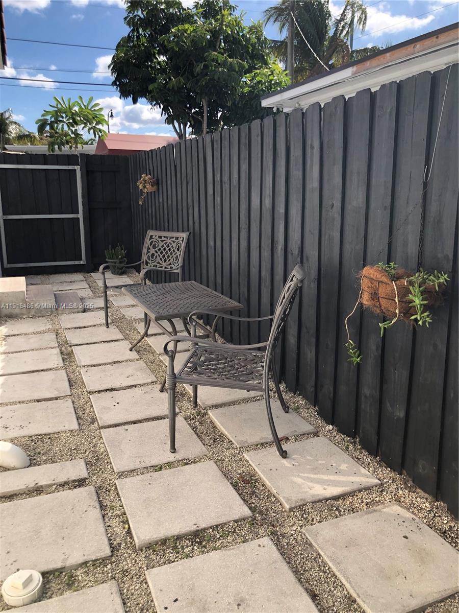 West Miami Condo: West Miami