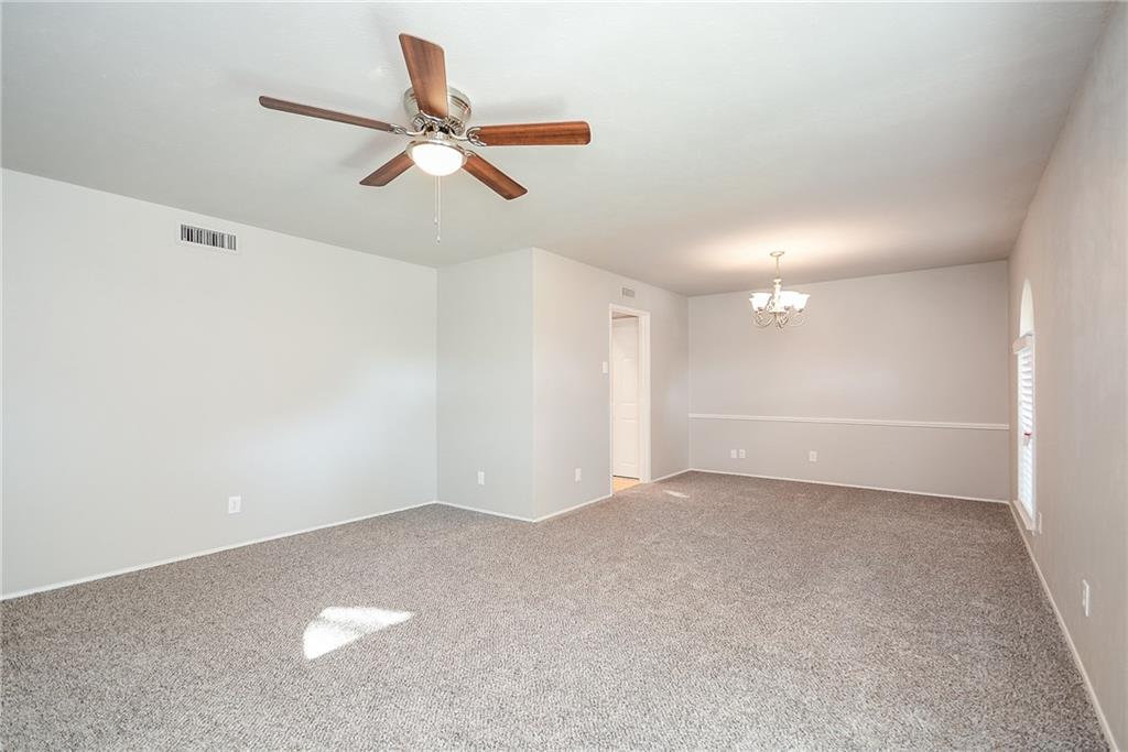 Plano Condo: 1505 Hayfield Drive