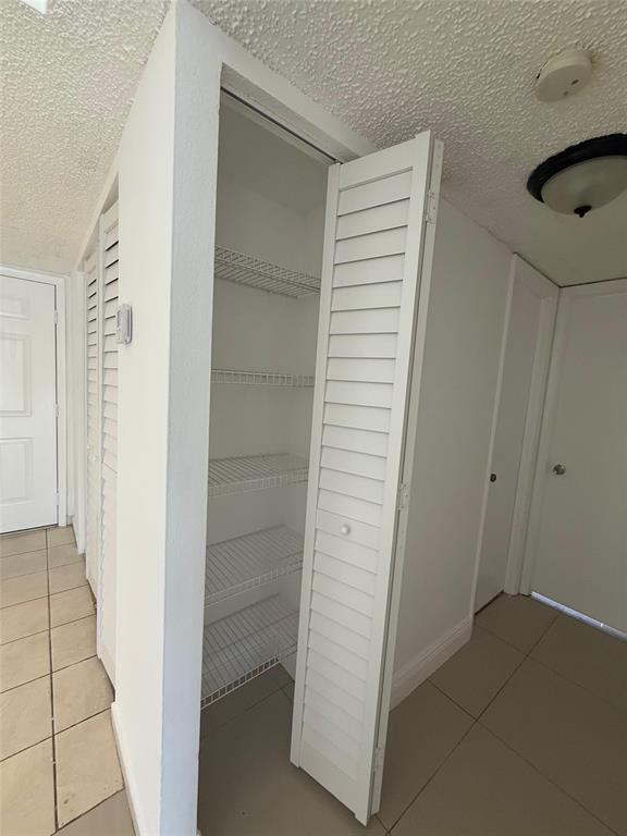 Hialeah Condo: 18101 Northwest 68th Avenue
