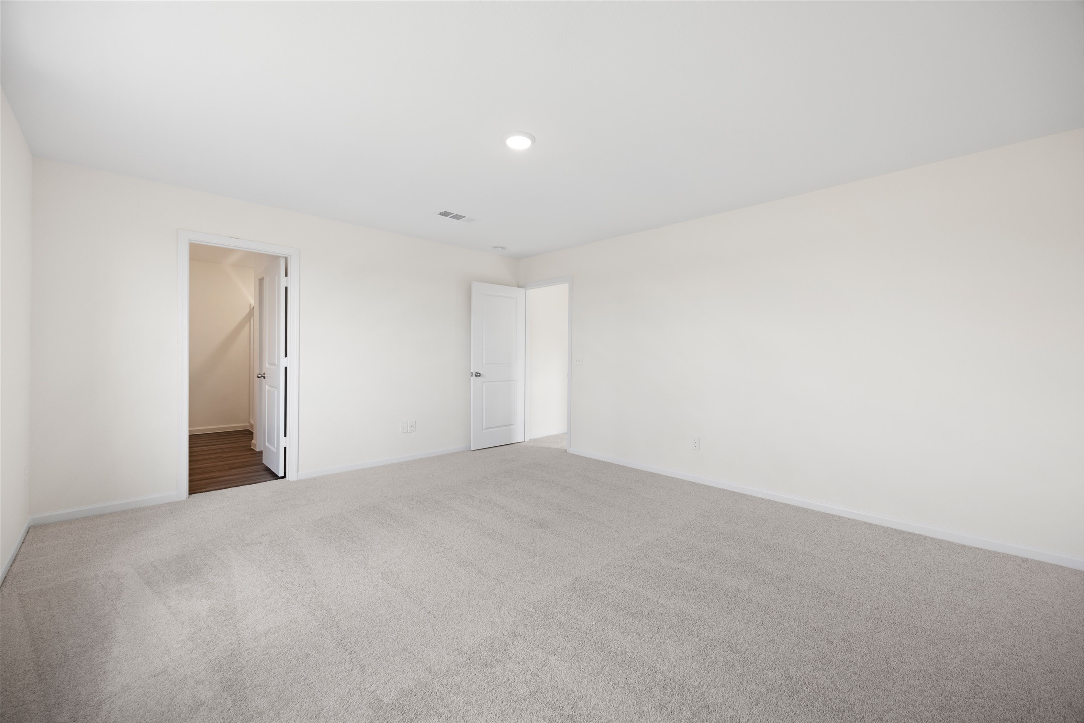 Richmond Condo: 8807 Vacek Xing Way