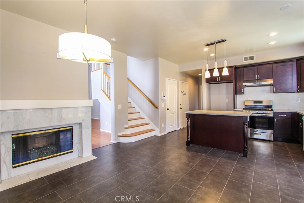 Brea Condo: 655 Roscoe Street