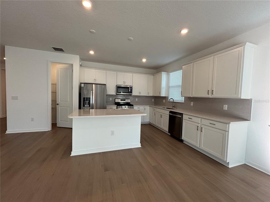 Riverview Condo: 13719 Brookside Hvn Street