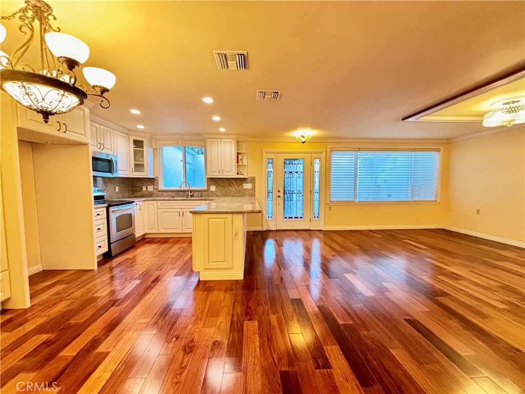 Laguna Woods Condo: 442 Avenida Sevilla