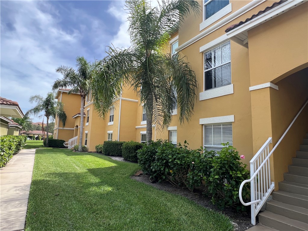 Vero Beach Condo: 5090 Fairways Circle