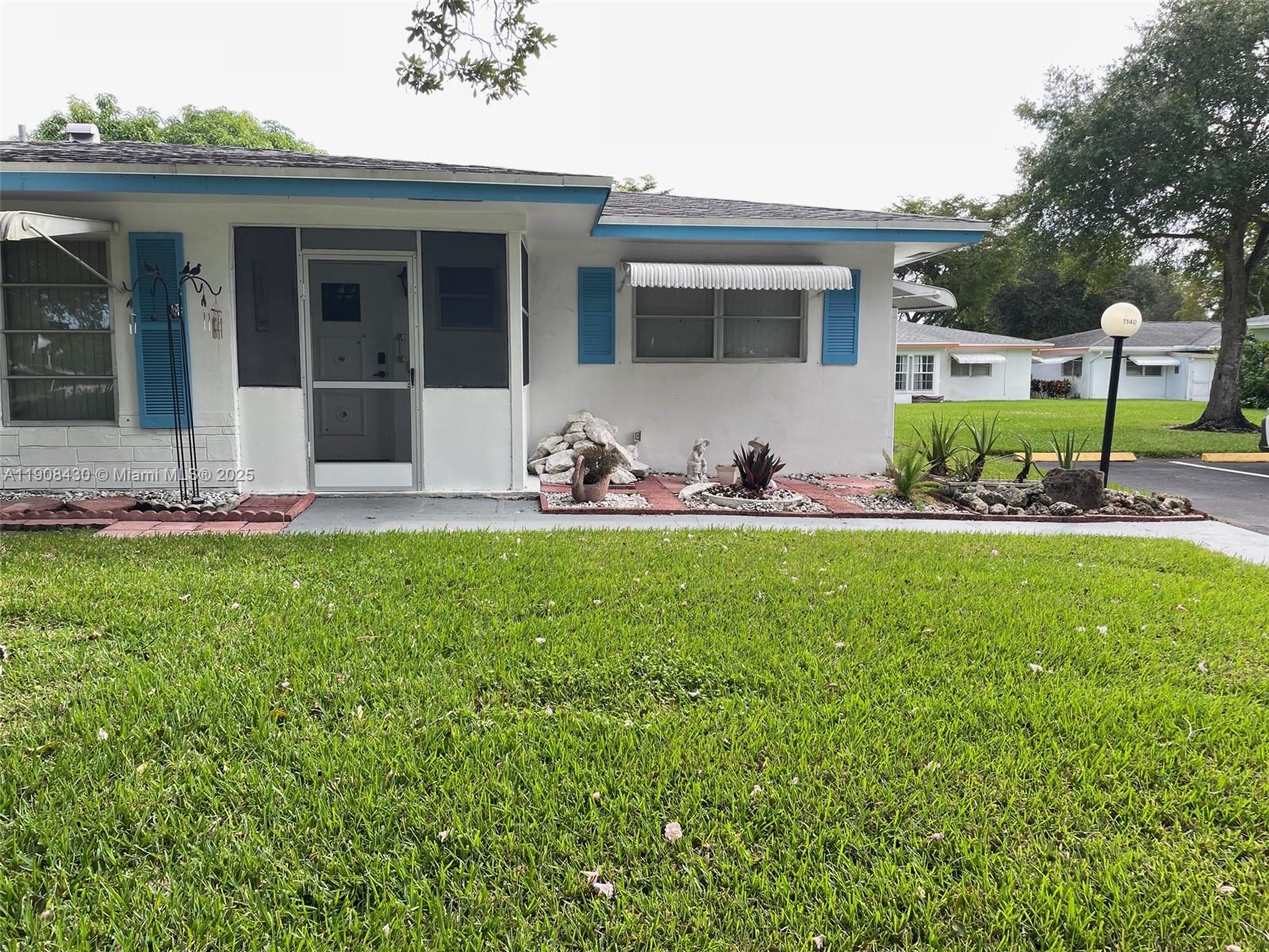 Plantation Condo: 1140 Northwest 85th Avenue