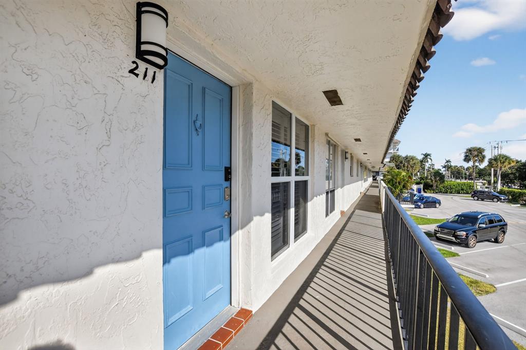 Boca Raton Condo: 55 Southeast 14th Street