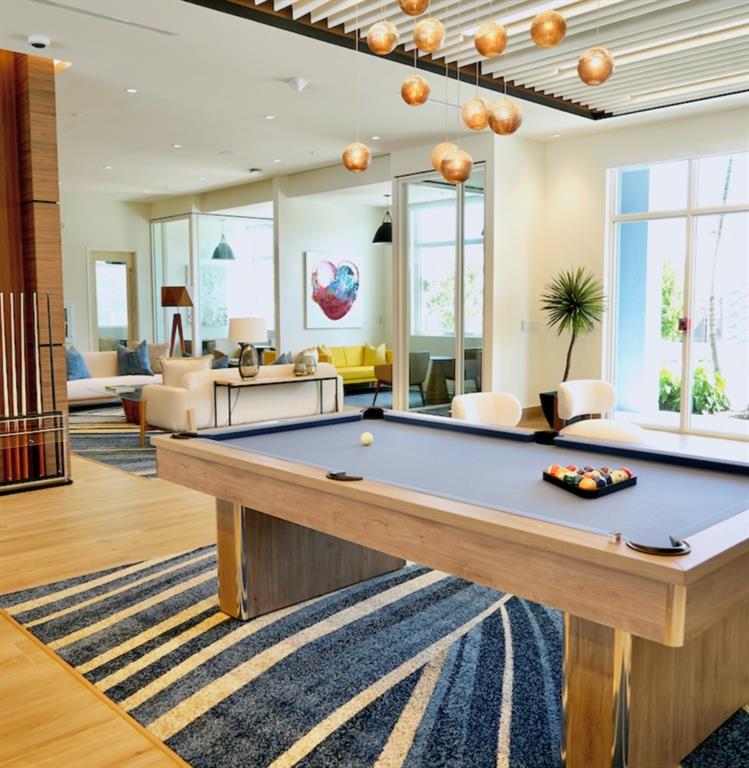 Pompano Beach Condo: 1621 South Dixie Highway