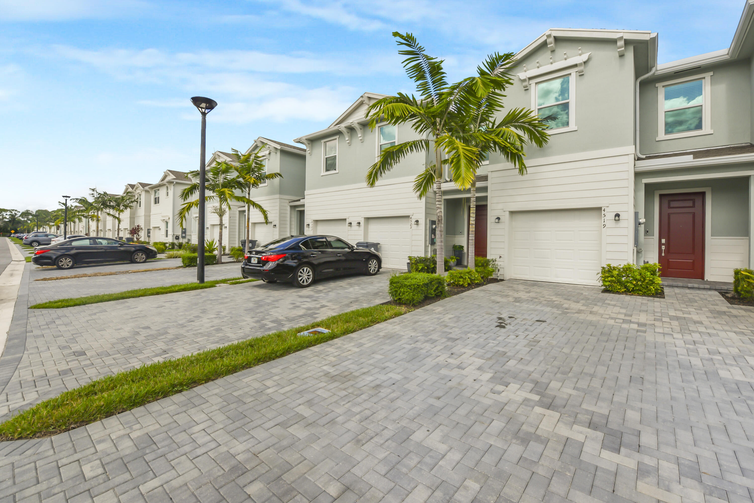 Lake Worth Condo: 4519 Hollister Avenue