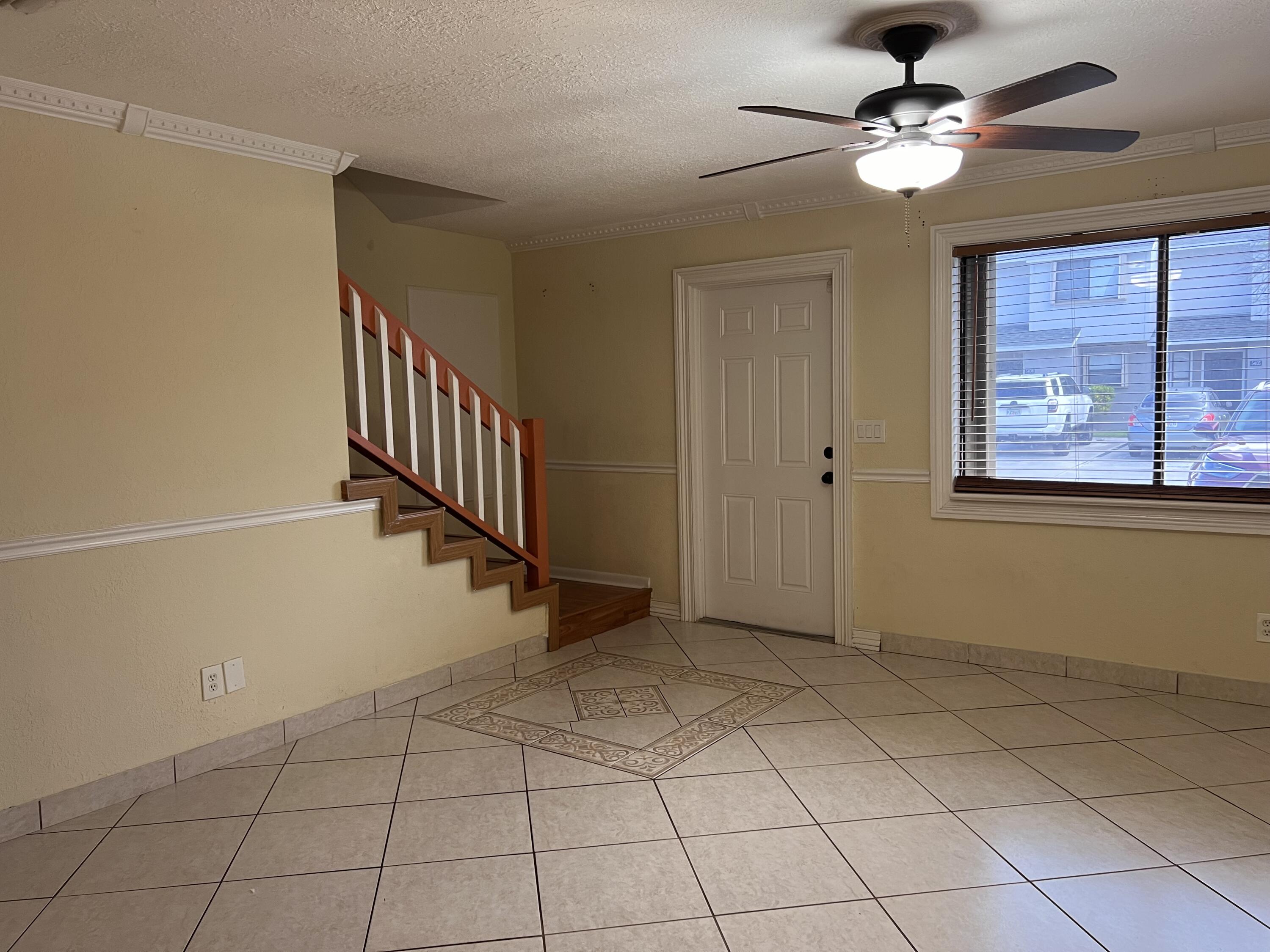 Greenacres Condo: 5202 Bayside Drive