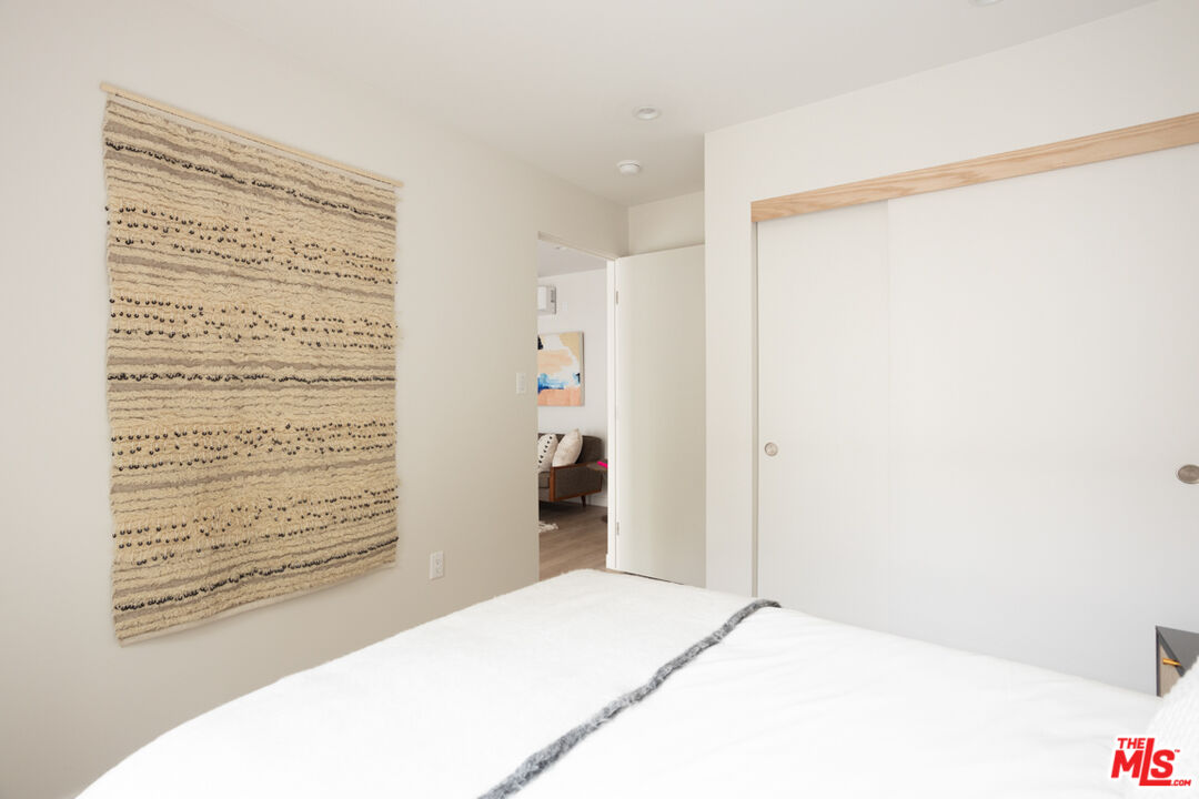 Los Angeles Condo: 1948 1/2 Preston Avenue