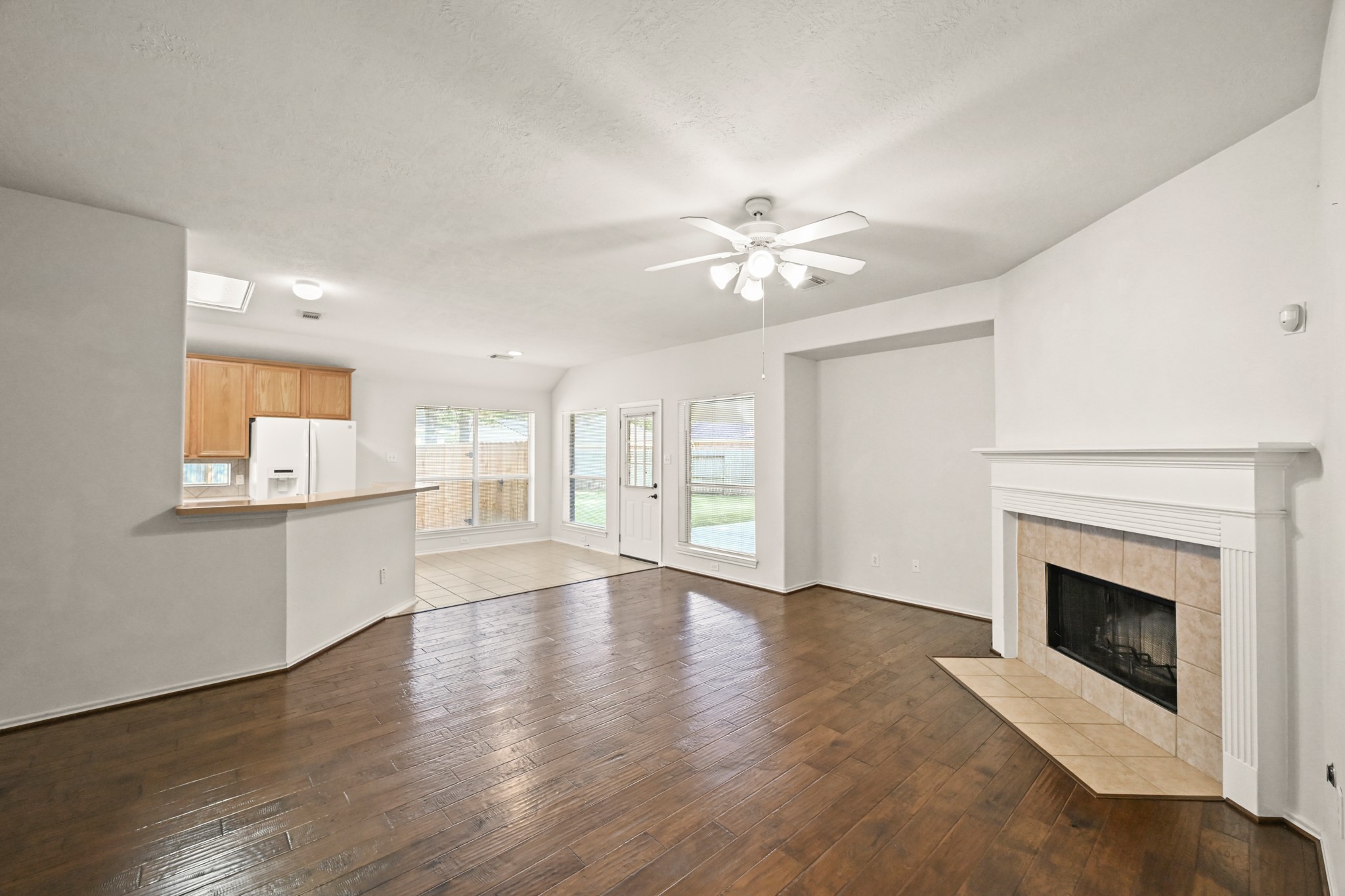Humble Condo: 18403 Lost Maples Court